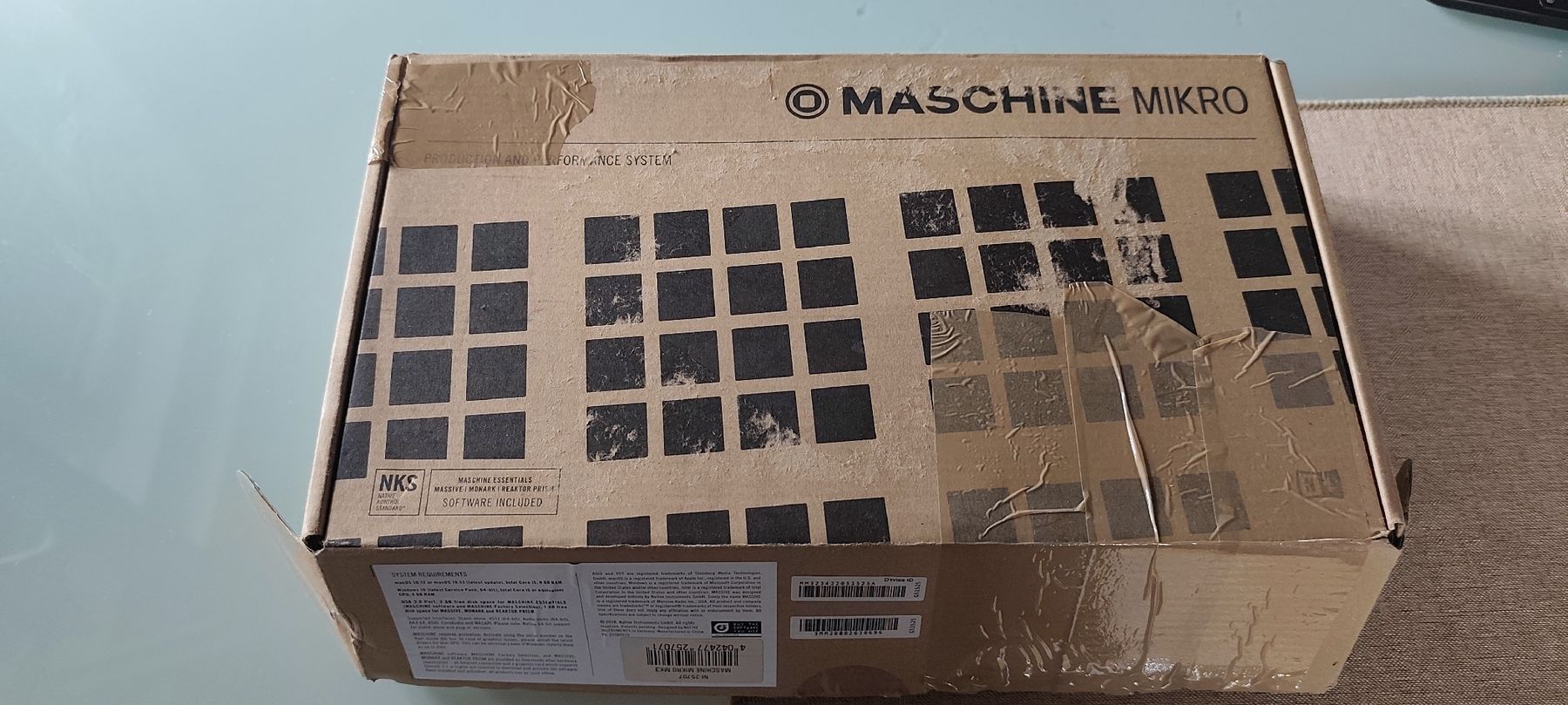 Native Instruments Instruments de musique: Native Instruments Maschine Mikro Controller – Neuf (Voir description) à Basel par Soid79 1