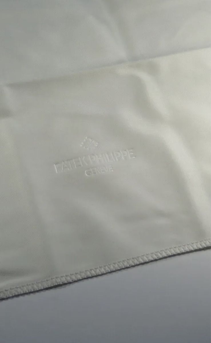 Patek Philippe Uhren: Patek Philippe Finest Cleaning Microfiber Cloth Tissue 👌 – Neu (gemäss Beschreibung) aus Morges von thetimebureau 2