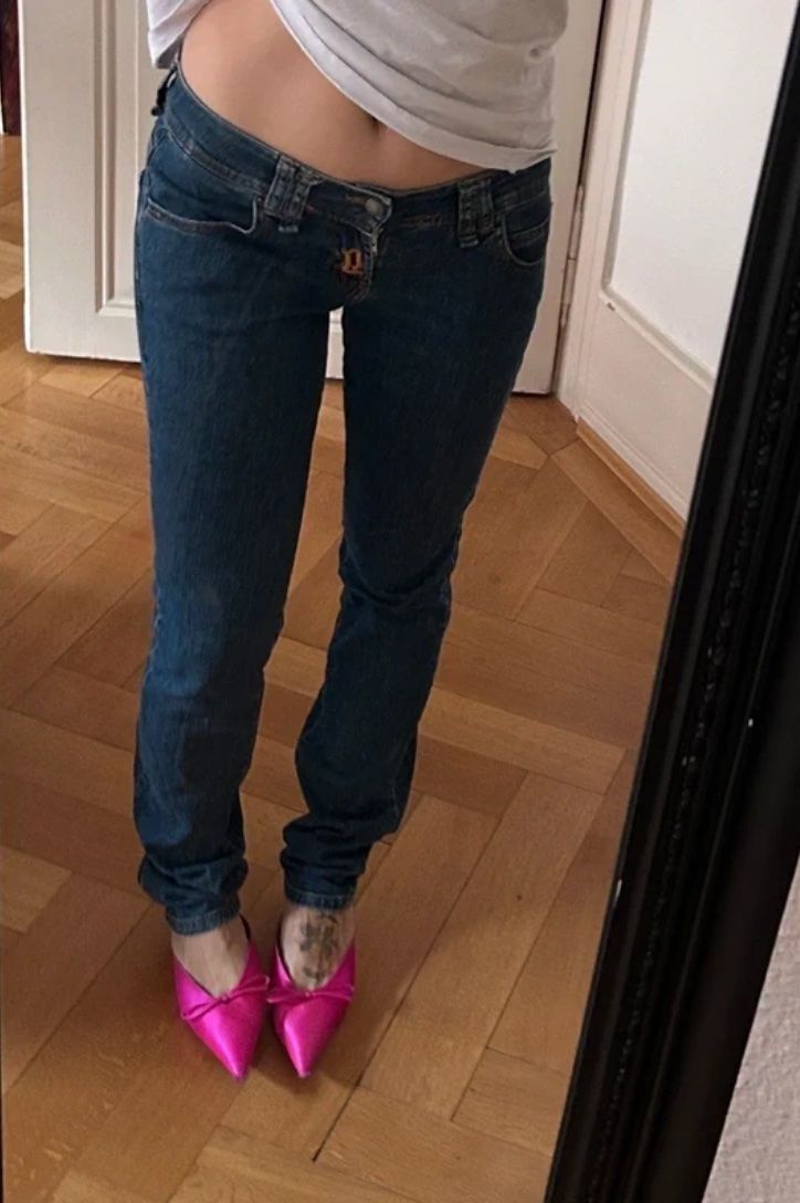 John Galliano Jeans: john galliano skinny jeans – D'occasion à basel par wastedworld