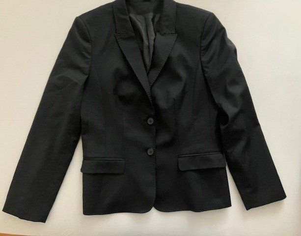 Giacche: Veste noire élégante, T,40 – Usato da Marin-Epagnier venduto da rchouchouu 2