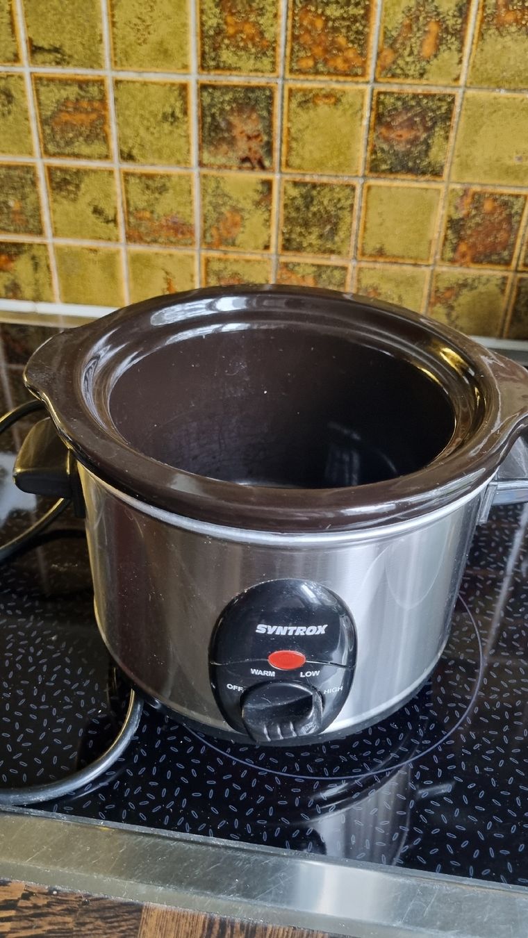 Elettrodomestici da cucina: Syntrox Slow Cooker – Usato da Zürich venduto da sas_68td 1