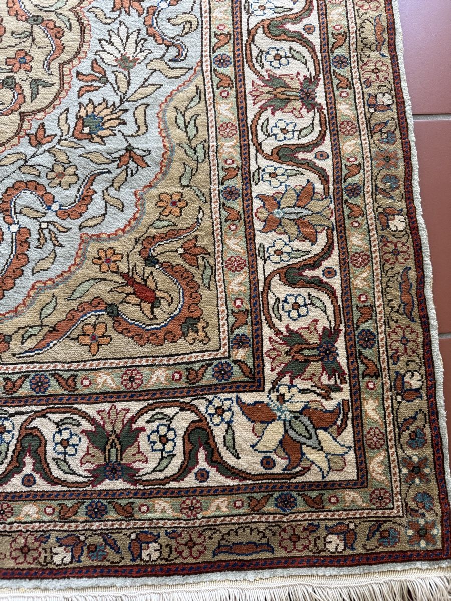 Teppiche: Seiden Teppich – Gebraucht aus Zürich von sne.swiss 3