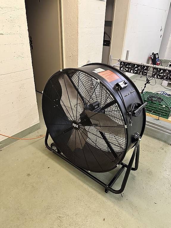 Ventilatoren: Ayce Industrieventilator SFD36 – Gebraucht aus winterthur von stritziVel