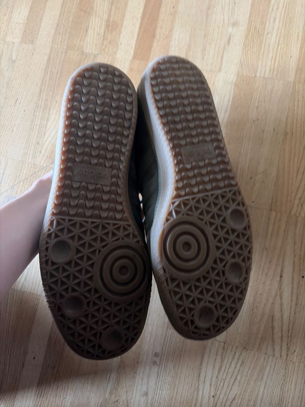 Adidas Scarpe da uomo: Samba Schuhe grün wie neu – Usato da Männedorf venduto da ali_5krk 2