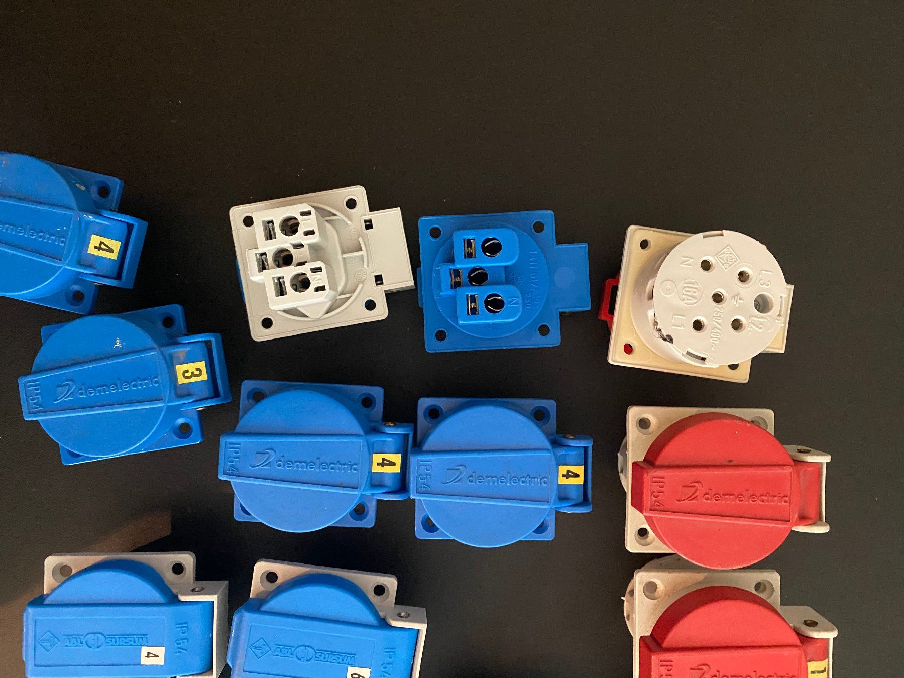 Elettrotecnica: Einbausteckdosen Typ23 Typ25 T23 T25 Stromverteiler LS RCD – Usato da Reinach BL venduto da Herzogtech 8
