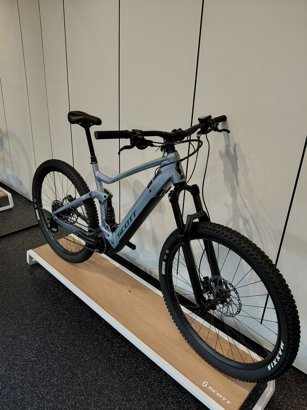 Scott Vélos: Scott Strike eRide 930 Modell 2024 – Neuf avec emballage d'origine à Klosters par mie_9vjk 4