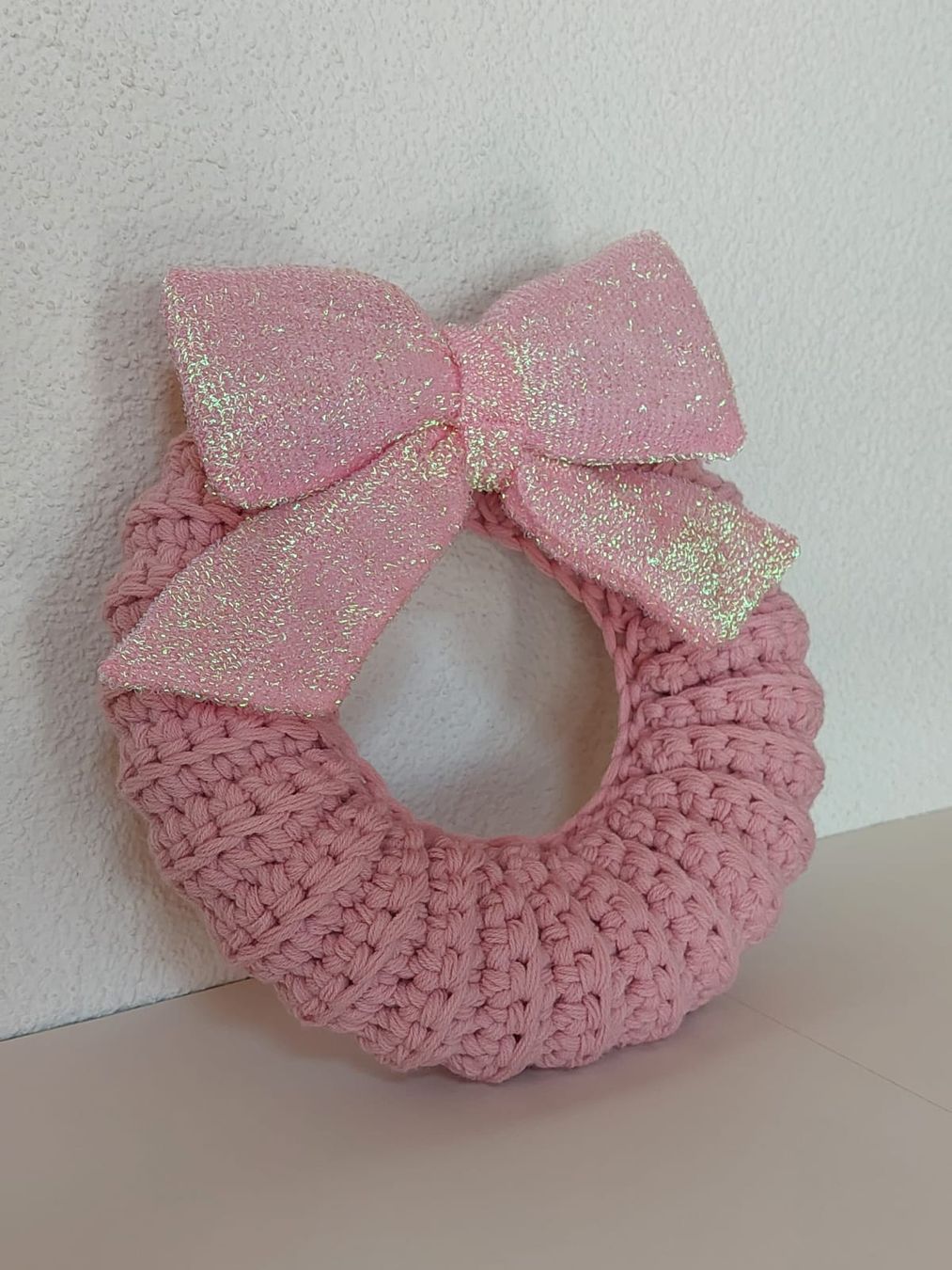 Toutes les décorations: Rosa Kranz mit Glitzer Schleife – Neuf (Voir description) à Effingen par roe_7mb7