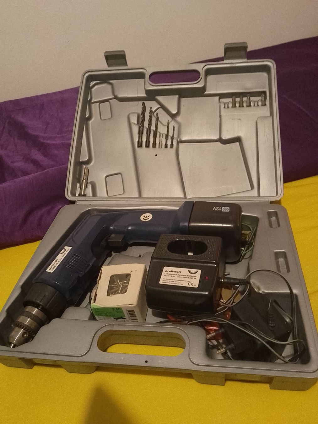 Tous les outils: Werkzeugkiste, Akkubohrer – D'occasion à Weinfelden par PaterPio1968 1