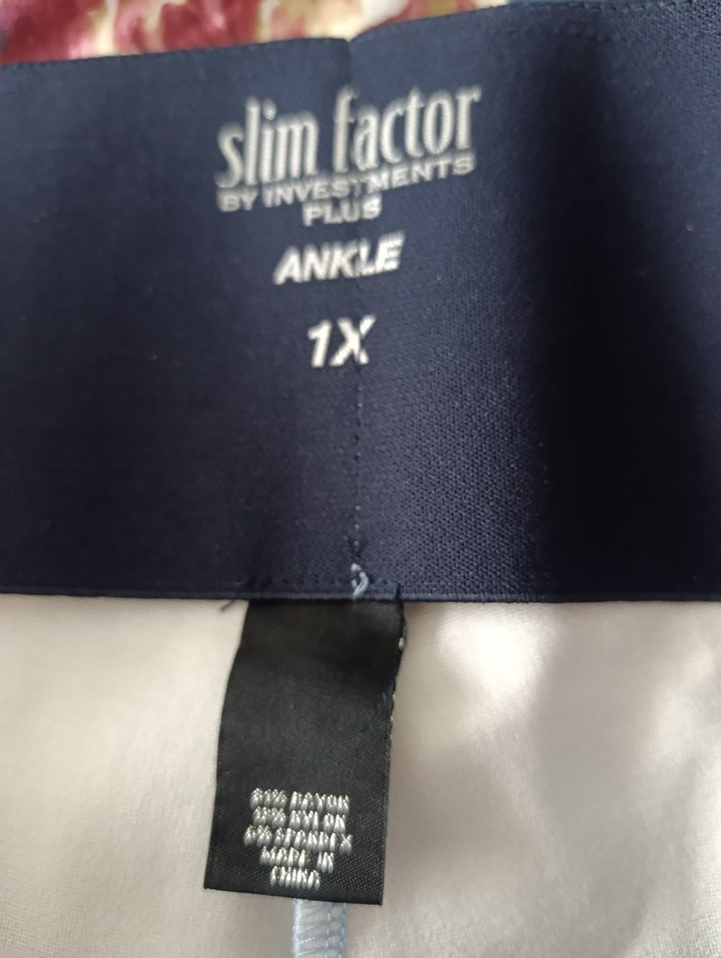 Pantaloni: Pantalon Slim factor – Nuovo (secondo la descrizione) da St-Cergue venduto da Neviana 2