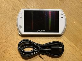 Sony PSP Go - Weiss - Inkl. Ladekabel