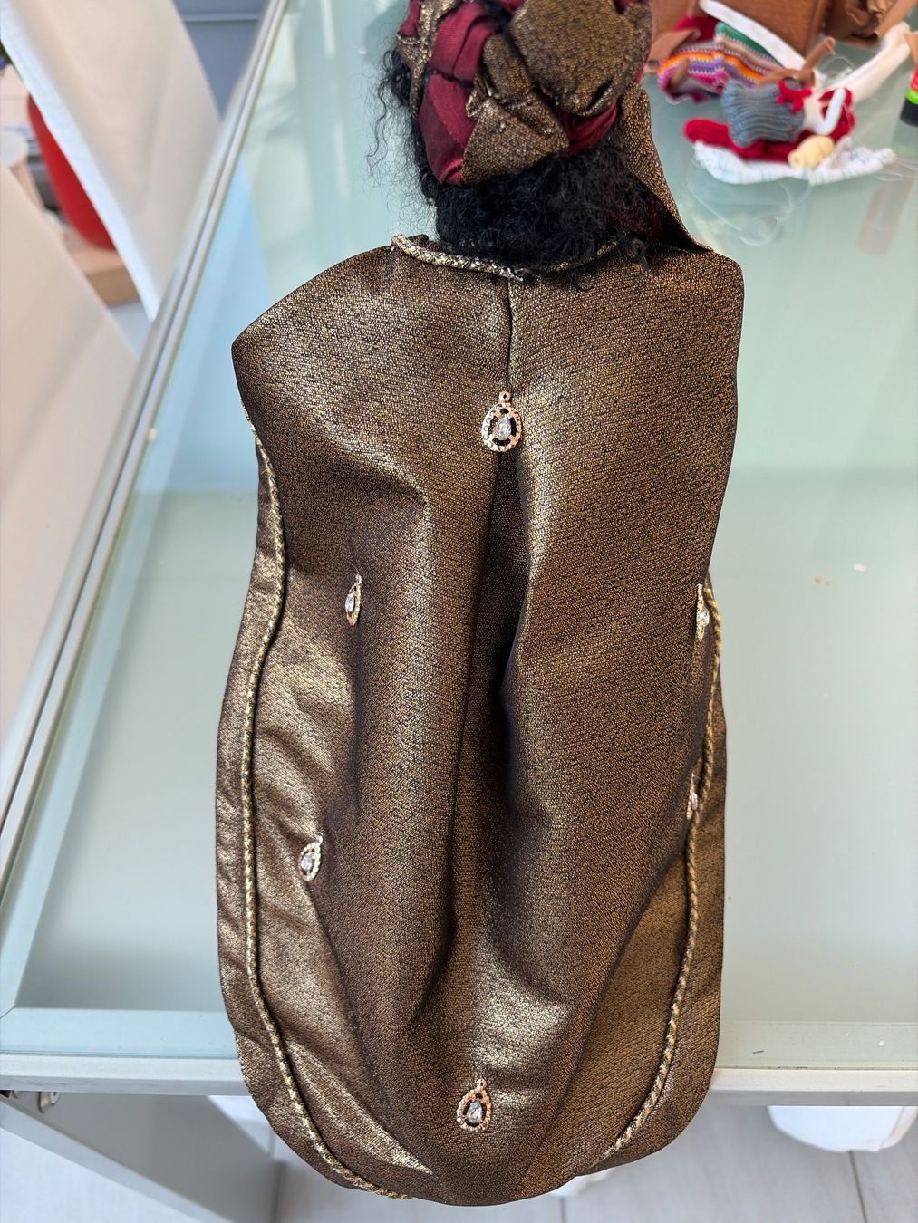 Statuette: Krippenfigur Schwarzenberger Stoff exkl.Goldton – Nuovo (secondo la descrizione) da Thalwil venduto da Sommerwende 3
