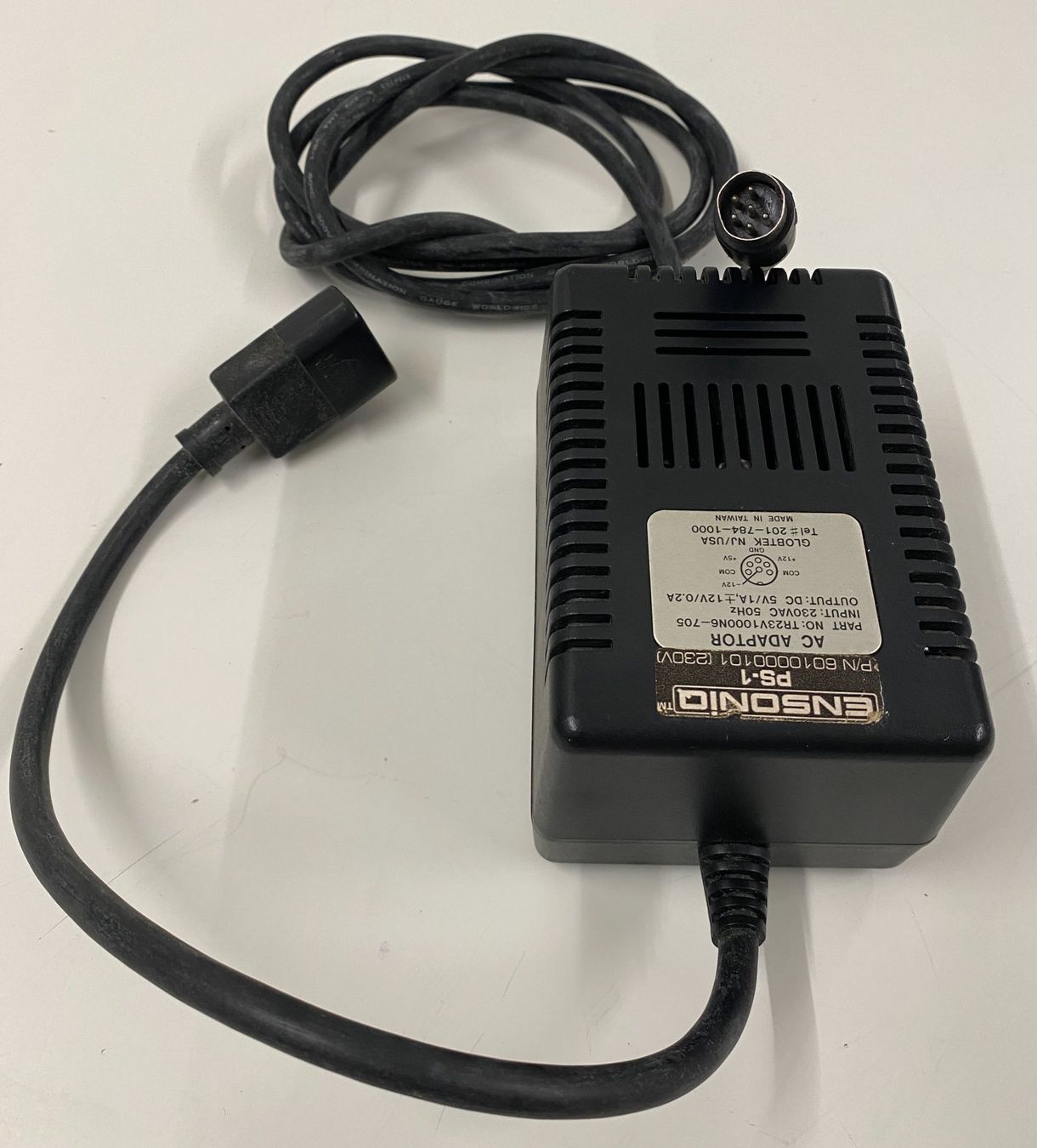 Alimentazione elettrica: ENSONIQ PS-1 Netzteil – Usato da Dietikon venduto da Ilsru
