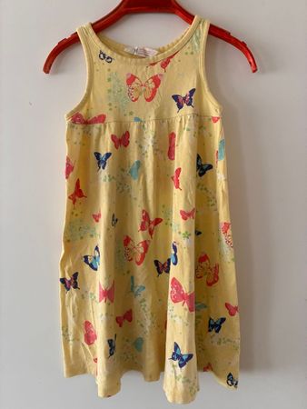 Schönes Kleid Gr. 110/116, H&M