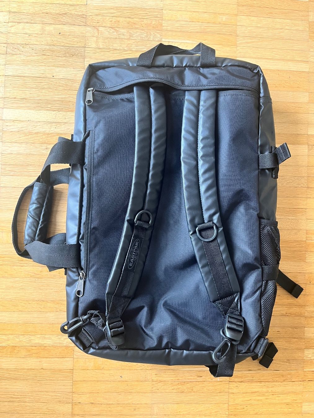 Eastpak Zaini: Eastpak Travelpack – Usato da Zug venduto da IndiQueen 9