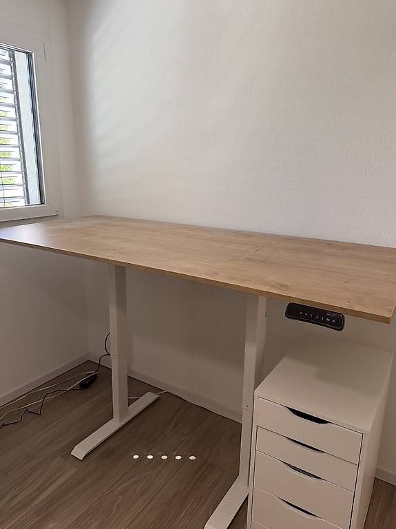 Schreibtische: Bureau assis-debout – Gebraucht aus Bremblens von ltheintz 1