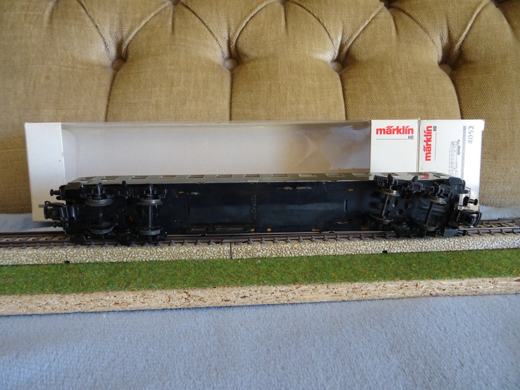Märklin Modellini di ferrovie: Wagon voyageurs - DB - 4052 - HO – Usato da Lausanne venduto da malosinus 1