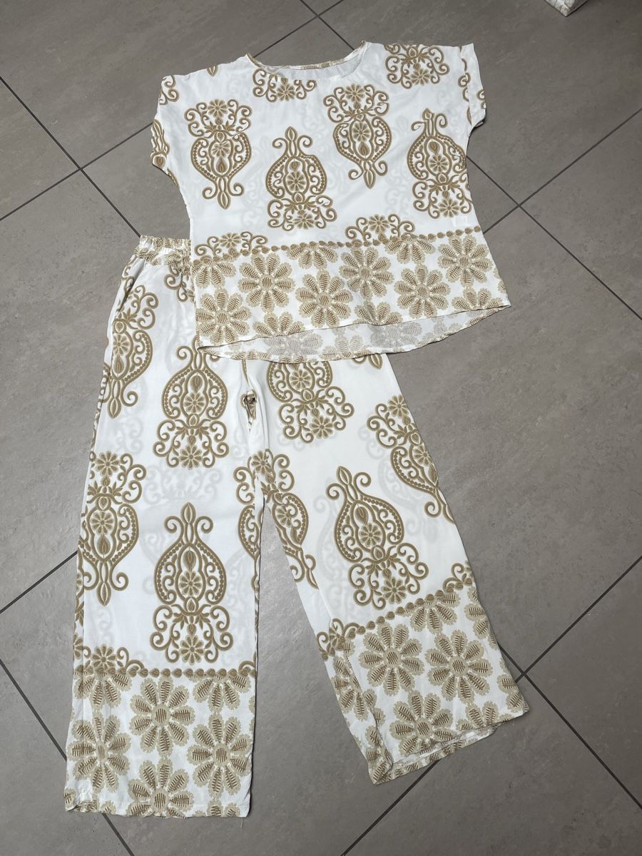 Completi & Tailleur: Boho Zweiteiler – Nuovo (secondo la descrizione) da Sigriswil venduto da ck56