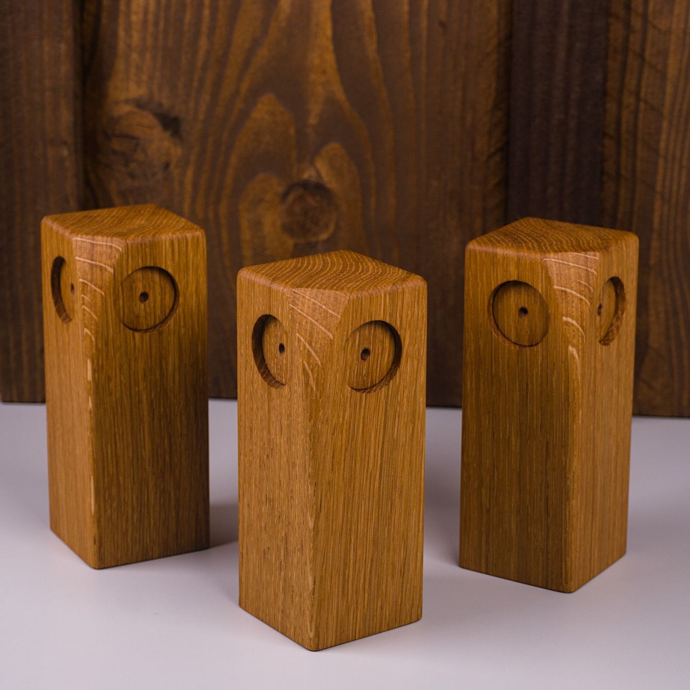 Toutes les décorations: Holzeule aus Eichenholz - Klassisch geölt – Neuf avec emballage d'origine à Hubersdorf par HolzPart