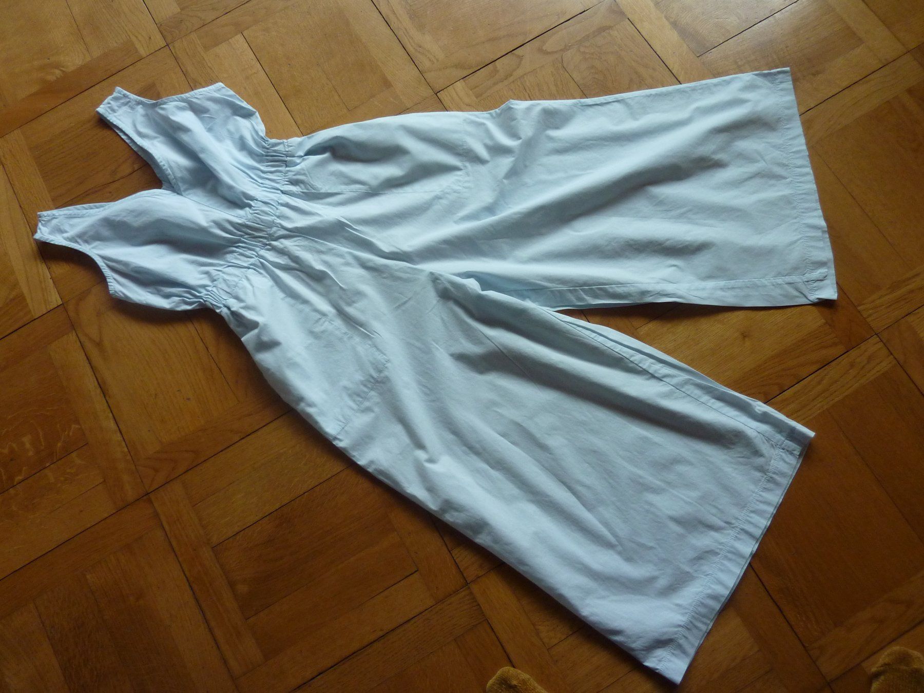 Tute: Leichtes Sommer-Jumpsuit in Hellblau S – Usato da Waldstatt venduto da Kananaskis1