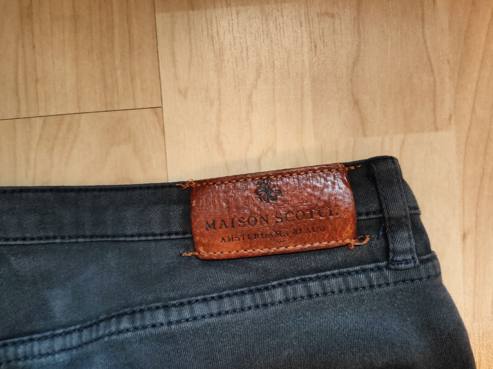 Maison Scotch Pantaloni: Hose MAISON SCOTCH – Usato da Adliswil venduto da Vimovi 2