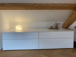 SCHUBLADENMÖBEL III / LOW SIDEBOARD