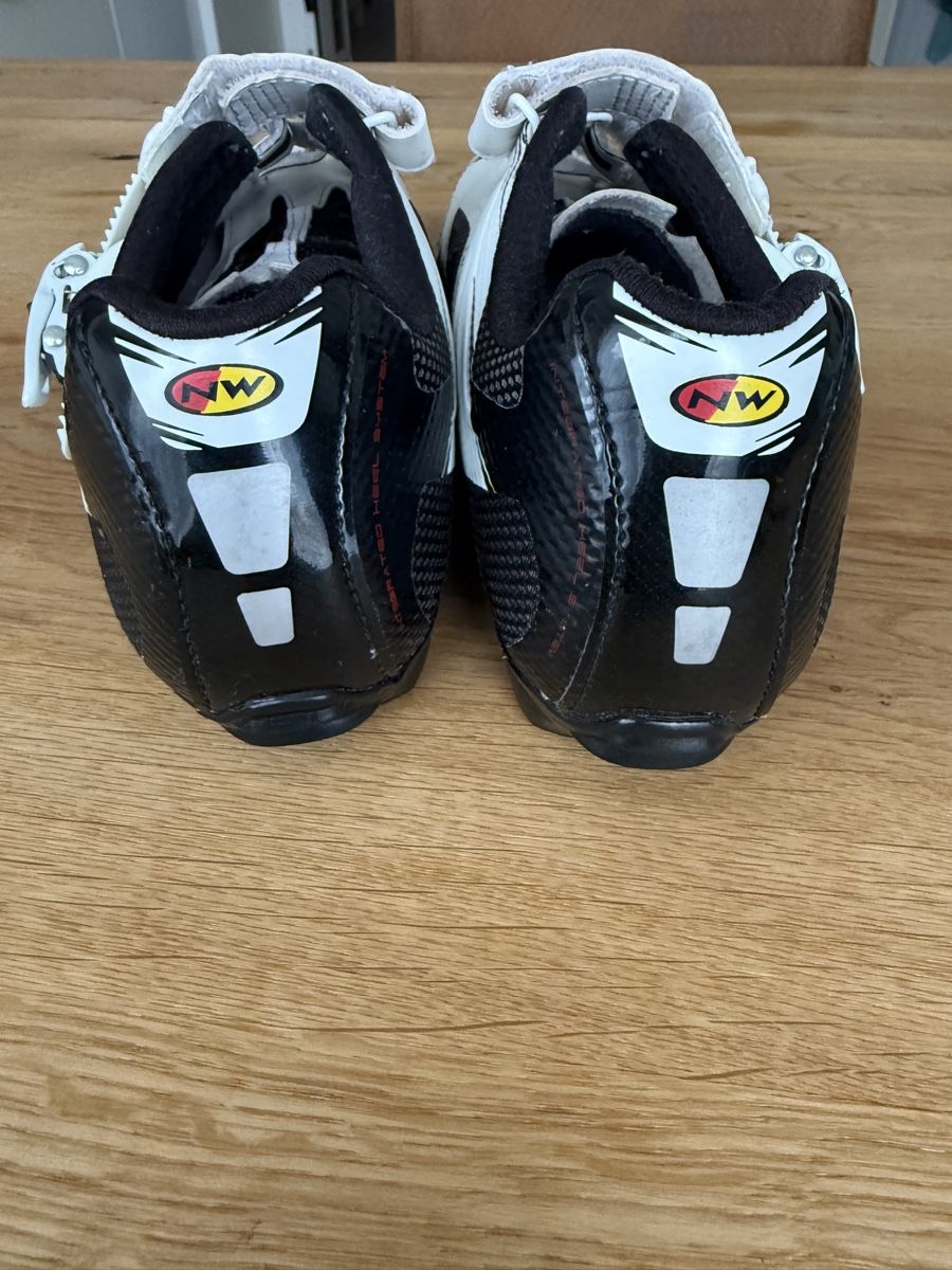 Northwave Herrenschuhe: Northwave MTB Schuhe Grösse 43 – Gebraucht aus Schaffhausen von Danilo-86 2