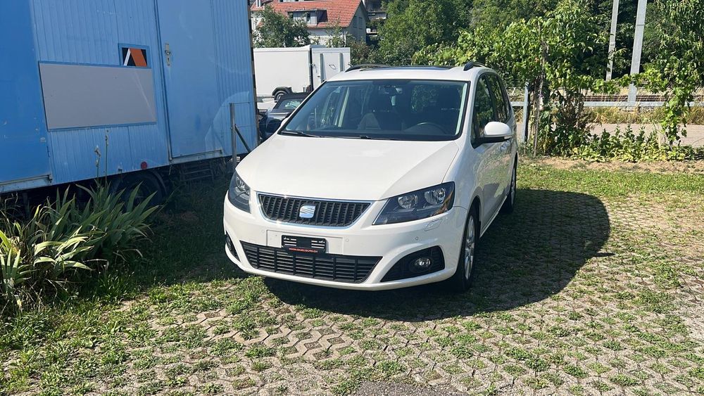 Seat Alhambra 2.0 TDI 140 PS fast vollausgestattet