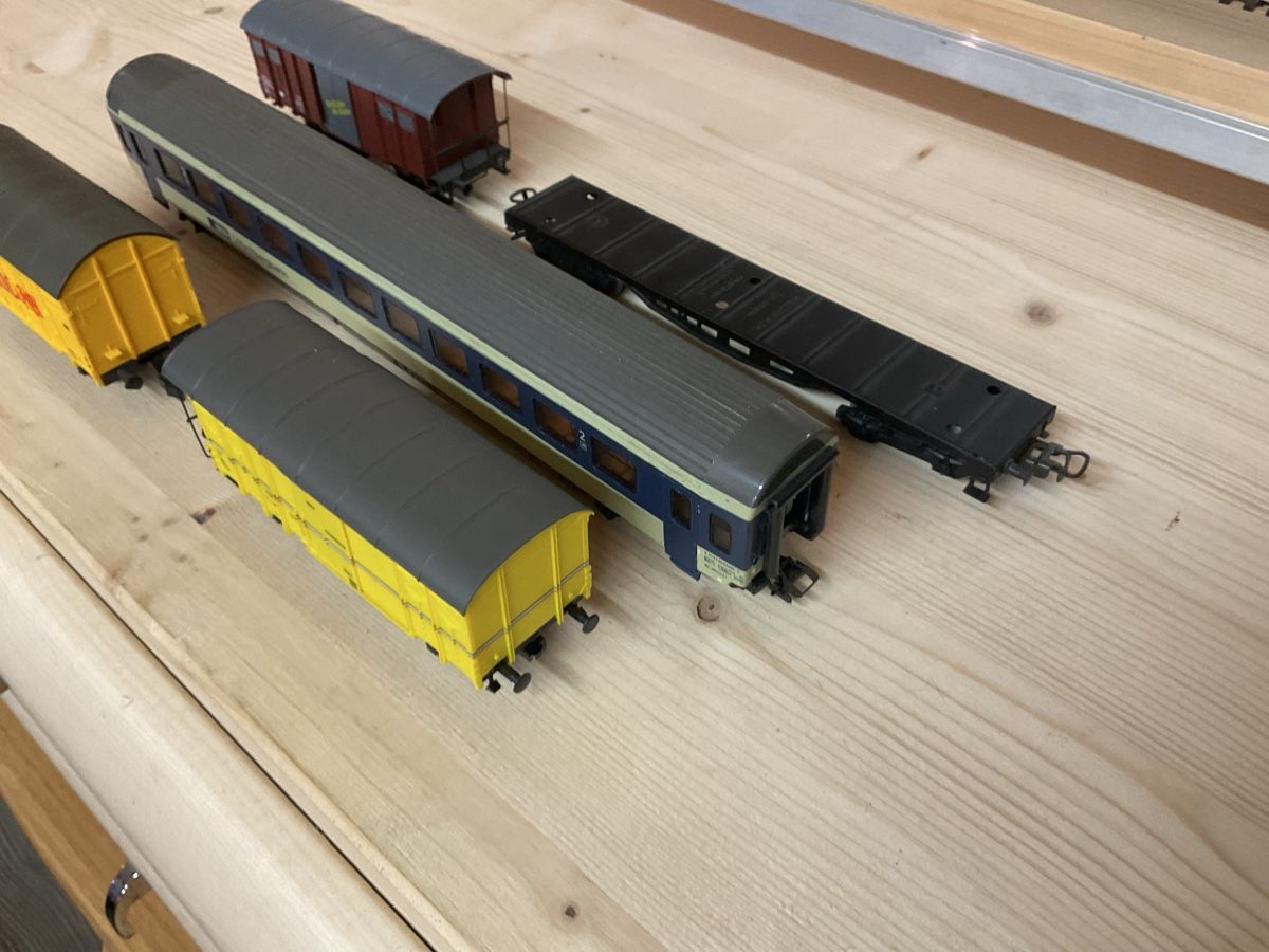 Modellini di ferrovie: Div. Wagen  – Difettoso da Wald ZH venduto da Sbbemilio 3