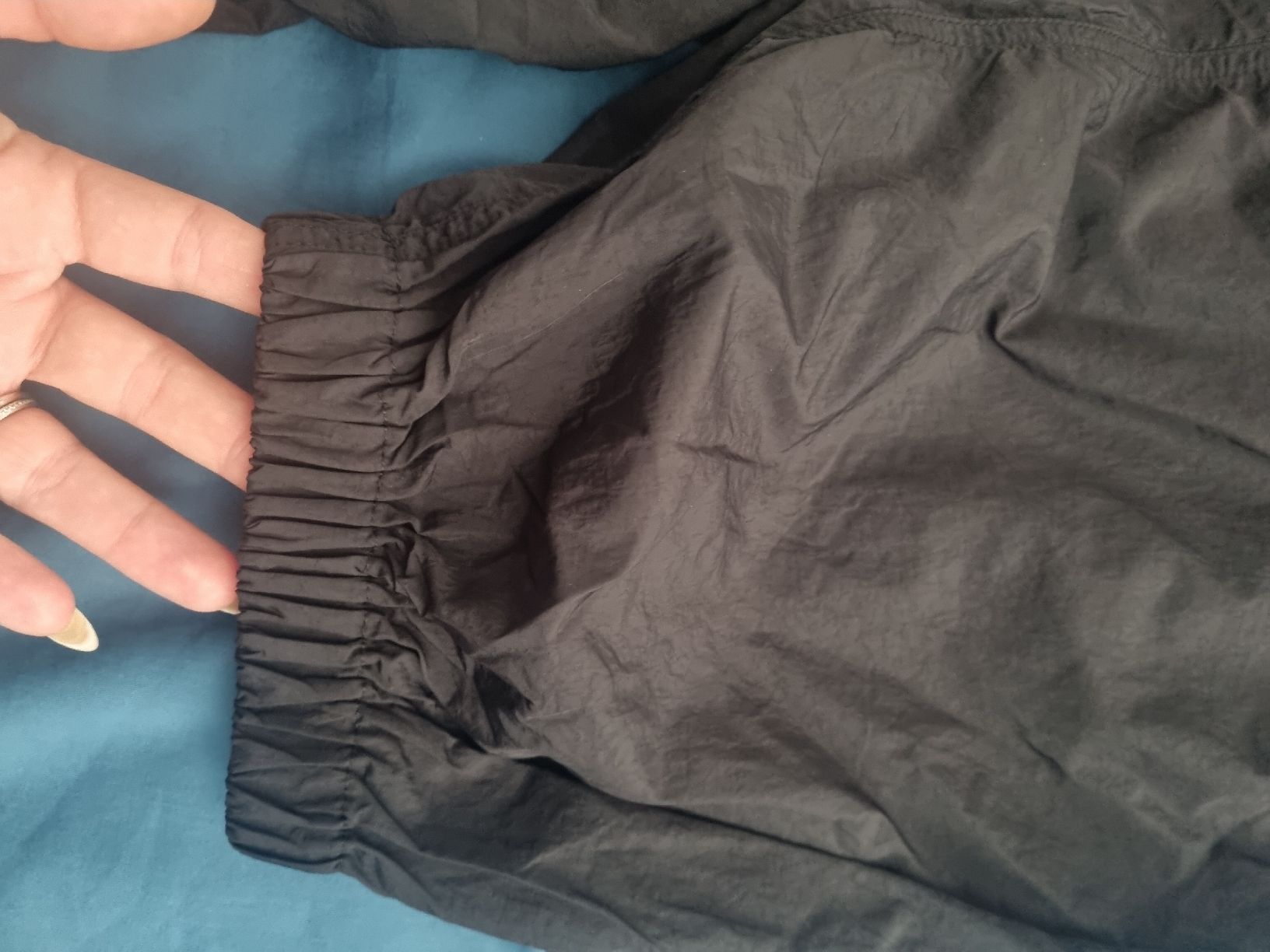 Only Pantalons: coole stoffhose – Neuf avec emballage d'origine à Döttingen par Mass-krisG 1
