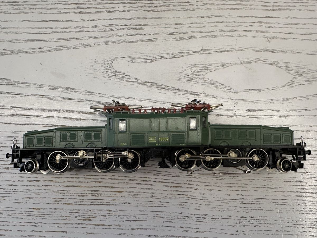Märklin Modellini di ferrovie: Märklin 3056 SBB Ce 6/8 III – Usato da Lupsingen venduto da New-Haven 2