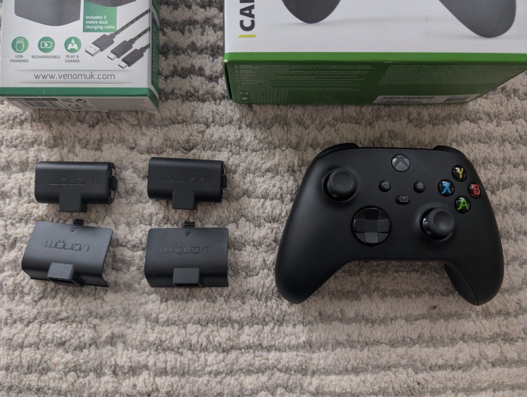 Microsoft Controller: Xbox Controller Series S/X + Batterie Extension Pack x 2 – Gebraucht aus Bern von knuspersnack