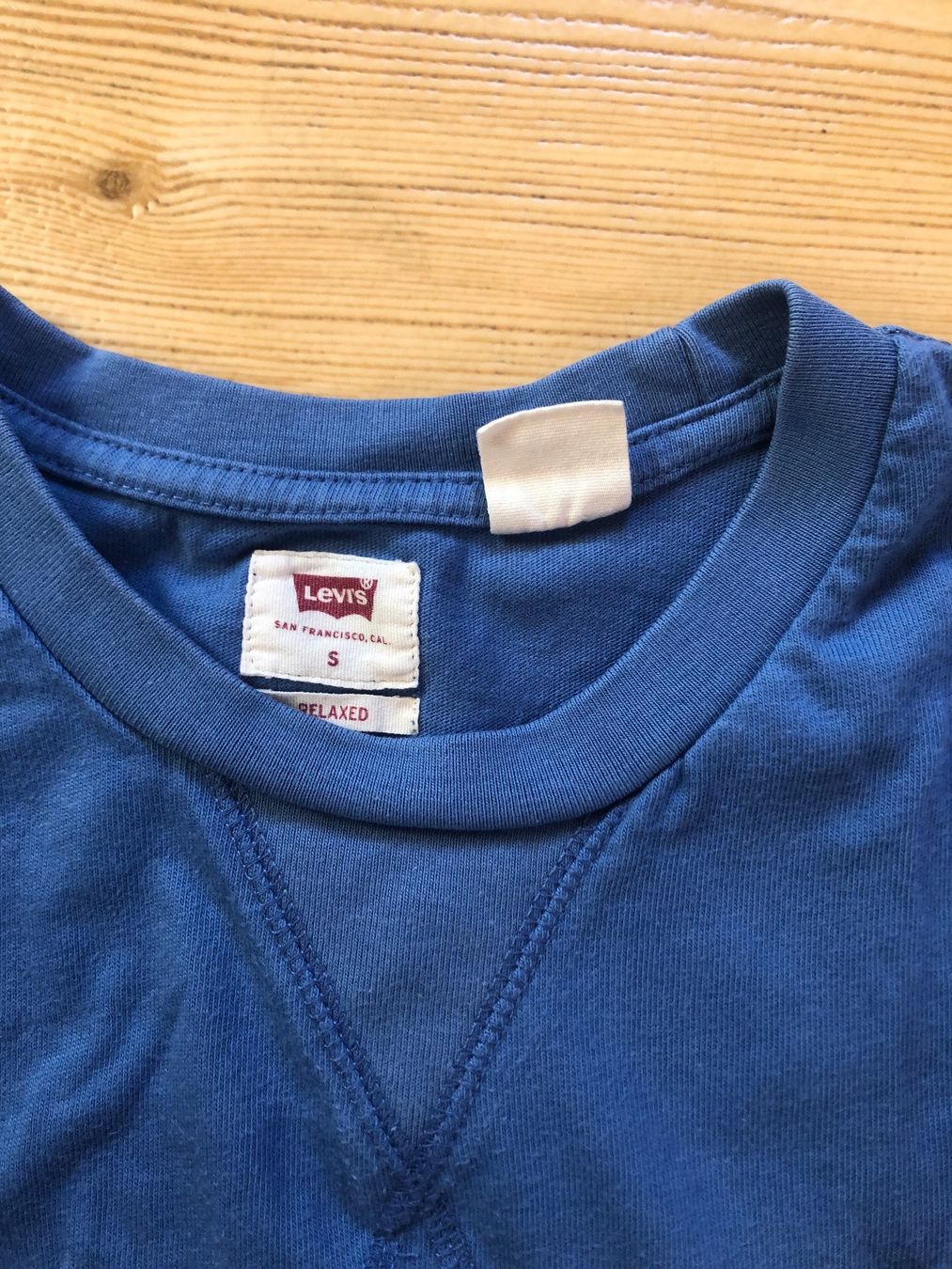Levi's T-shirt: T-shirt LEVI’S – Usato da Bulle venduto da sop_ct6x 2