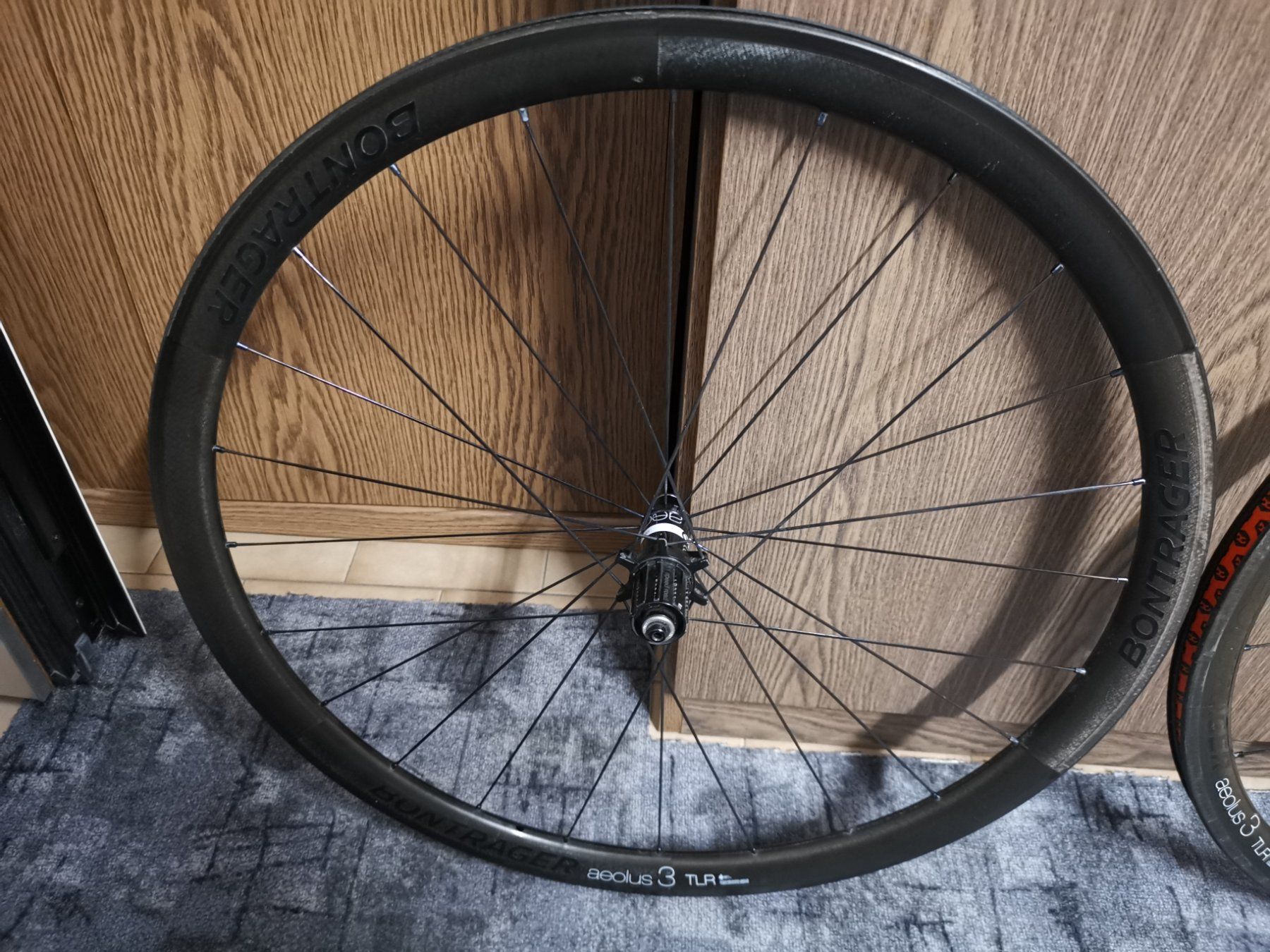 Trek Ersatzteile: Bontrager aeolus 3 TLR – Gebraucht aus Bosco Luganese von svi_vv9w 2