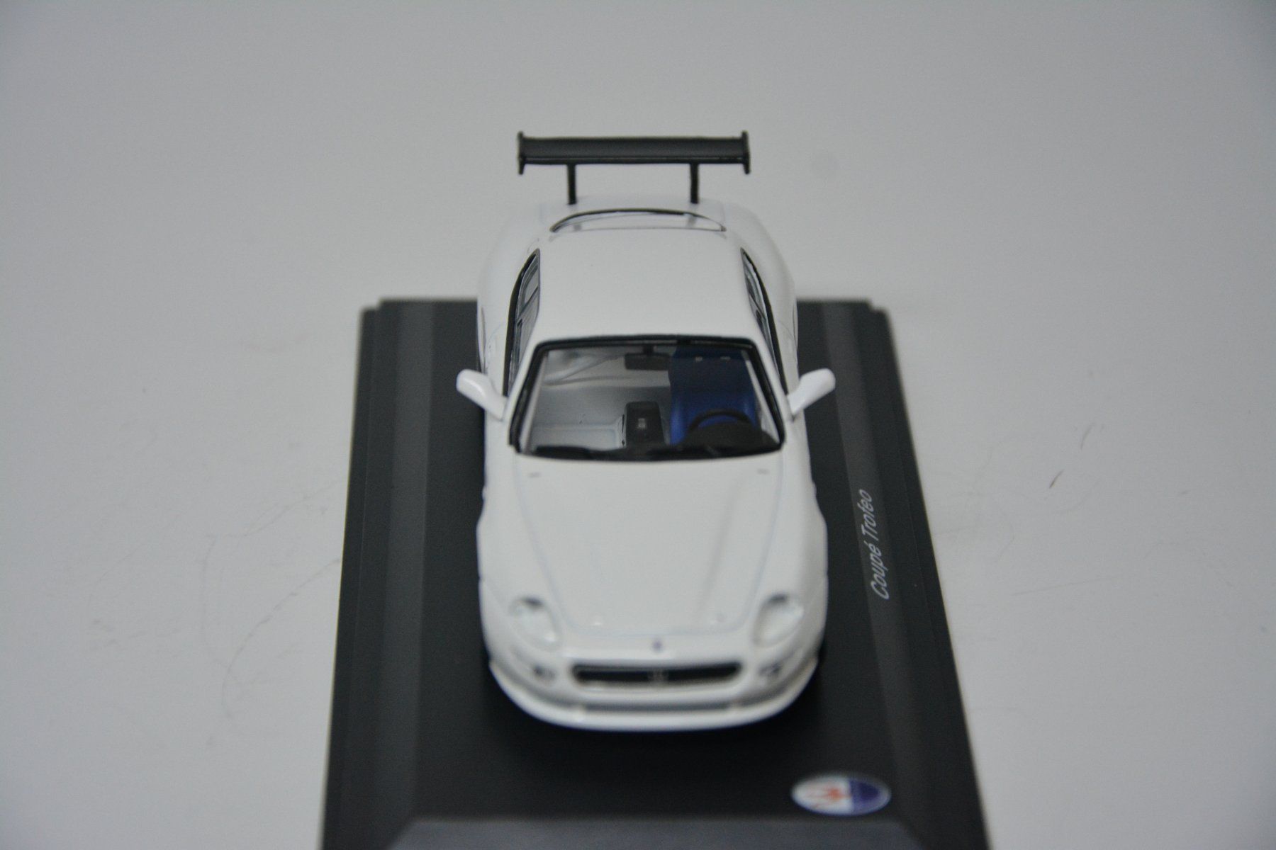 Maserati Modellini d'auto: Maserati Coupé Trofeo 2003 , 1:43 – Nuovo e nell'imballaggio originale da Goldach venduto da Feivel9 3