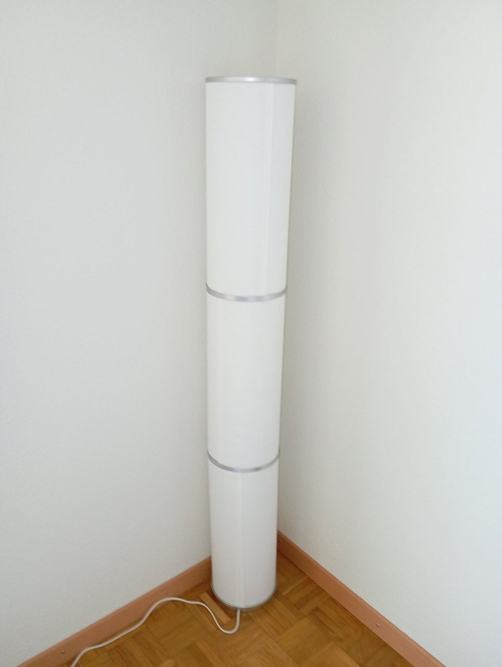 Ikea Lampade: Ikea Vidja Standleuchte – Usato da Zürich venduto da Gauranga23 1