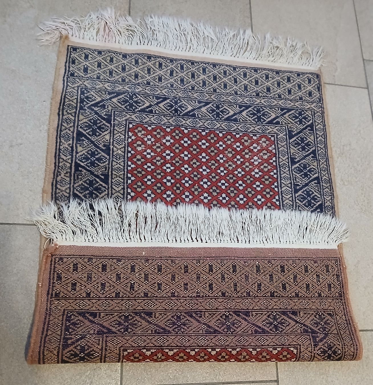 Teppiche: Kleinteppich Orientteppich mit Fransen  60x110 – Gebraucht aus Frasnacht von ale_g288 2