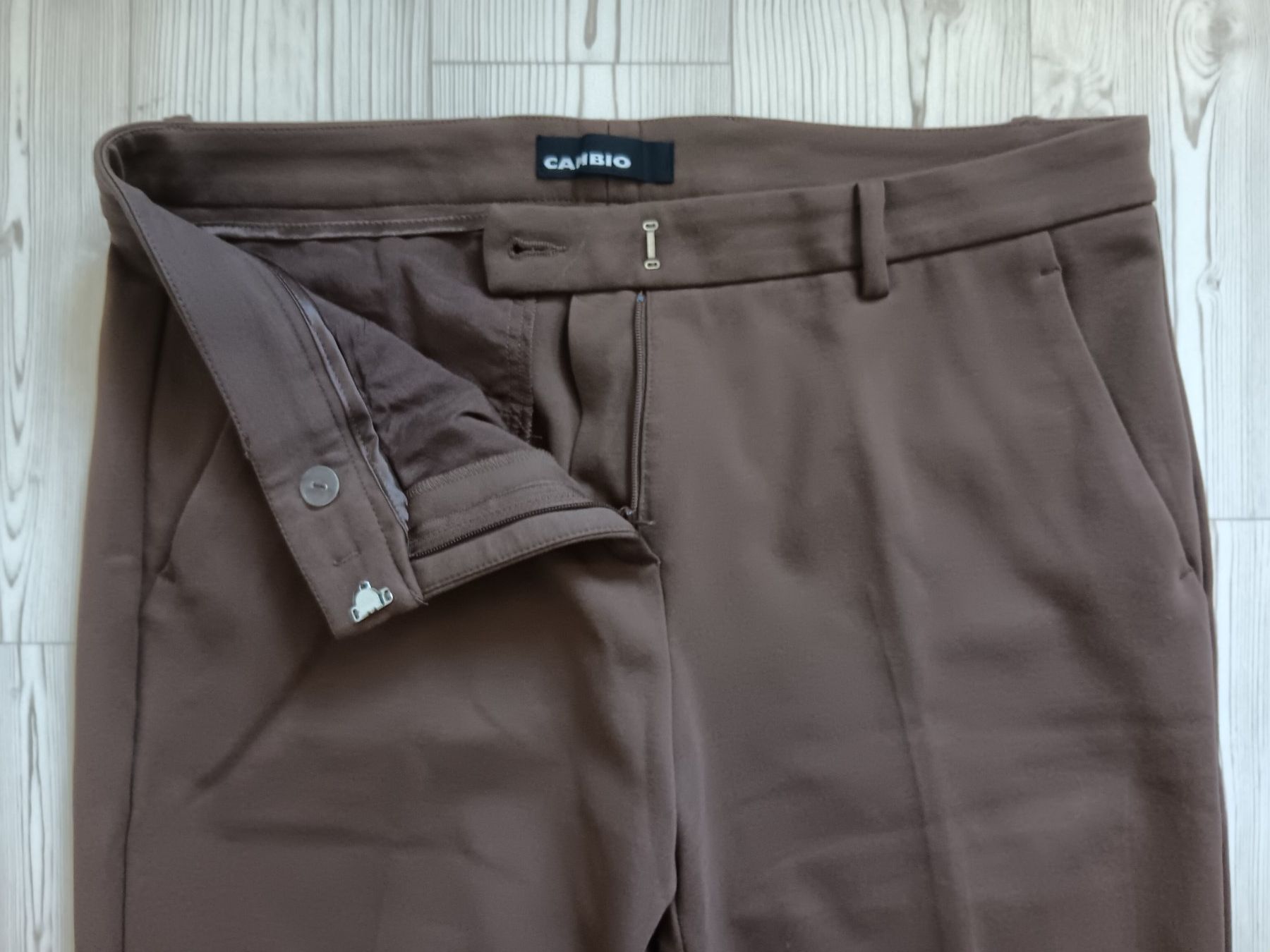 Cambio Pantaloni: CAMBIO Pantalon / Hose taille / Grosse M – Usato da Cossonay-ville venduto da Super-Price-Quality 4