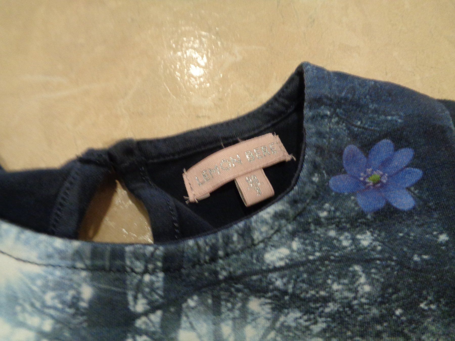 Vestiti & Gonne: someone so süsses Kleid, 3J 98 – Usato da Klingnau venduto da Markus14 2
