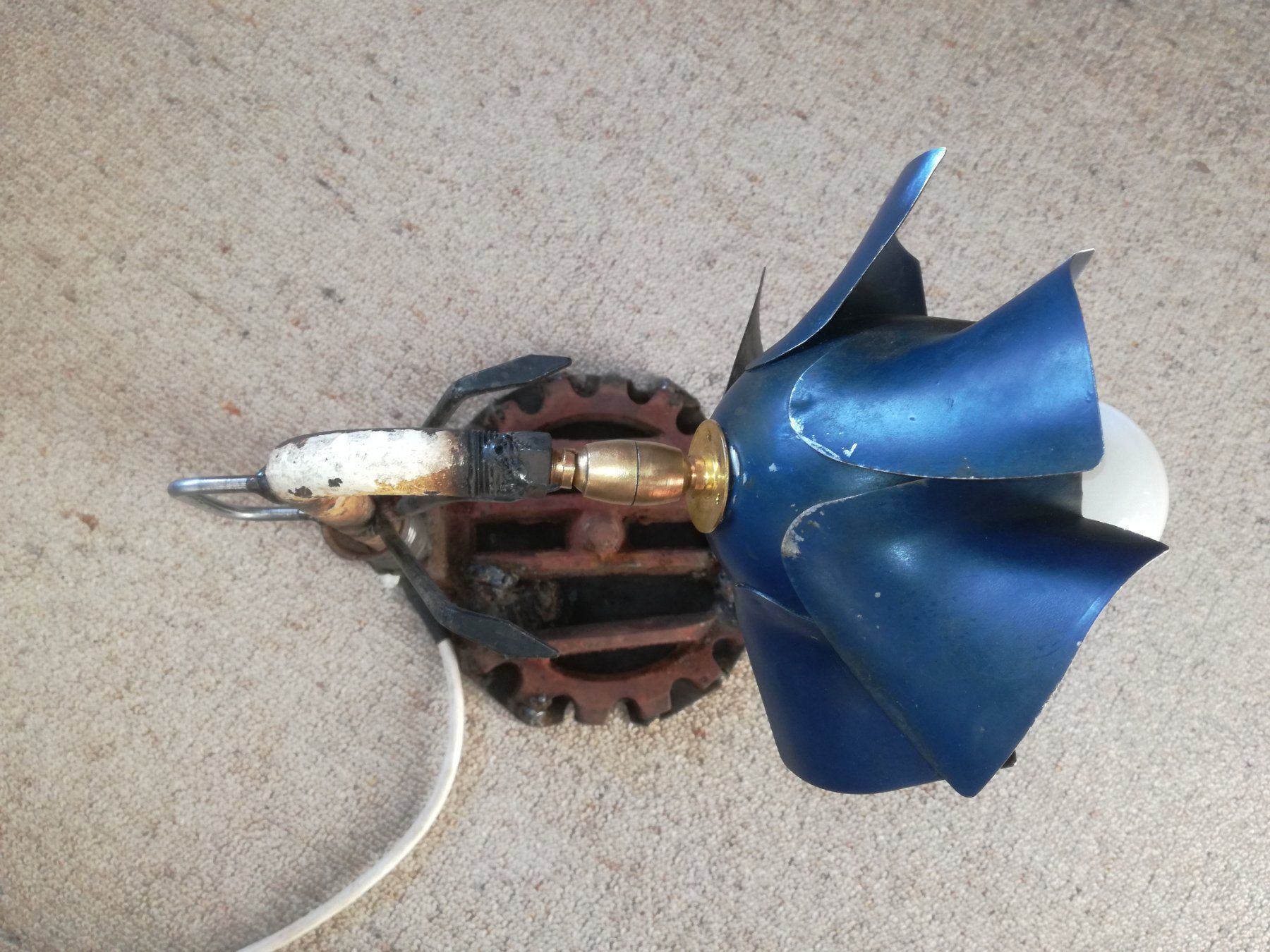 Lampade: Tischlampe Upcycling – Usato da Sursee venduto da Ursus_LU 4