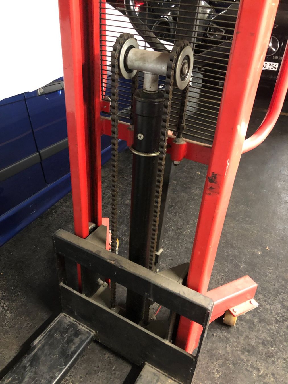 Ameise Carrelli elevatori e a forche: Robuster Handstapler / Hydraulikstapler  / Ameise – Usato da Würenlos venduto da ern_8l6q 2