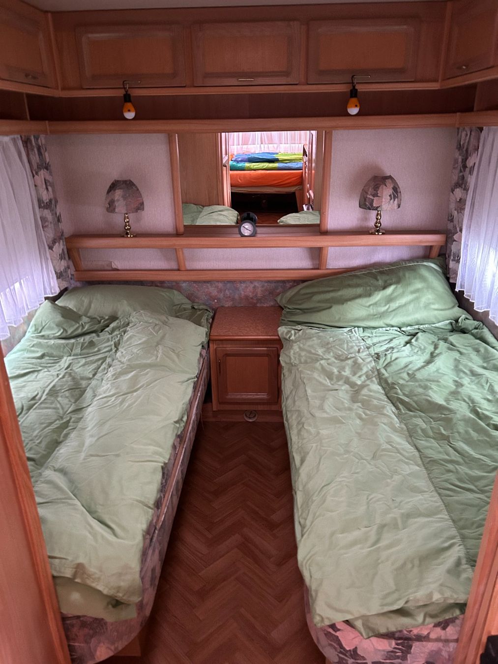 Wilk Camping Fahrzeuge: Wohnwagen CI-Wilk 540 de luxe – Gebraucht aus Rudolfingen von Flaschy 8