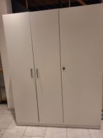 Kleiderschrank