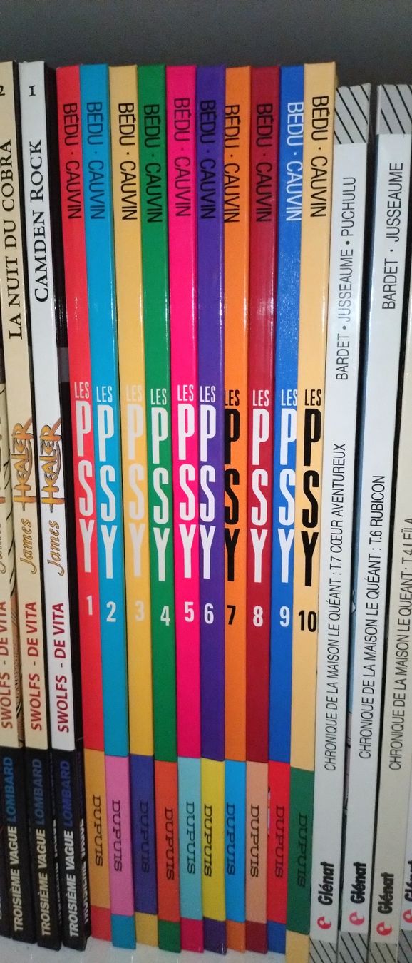 Fumetti: Collection 10 BD "Les Psy" Volumes 1-10 TBE – Usato da Farvagny-le-Grand venduto da LaCaverne 1
