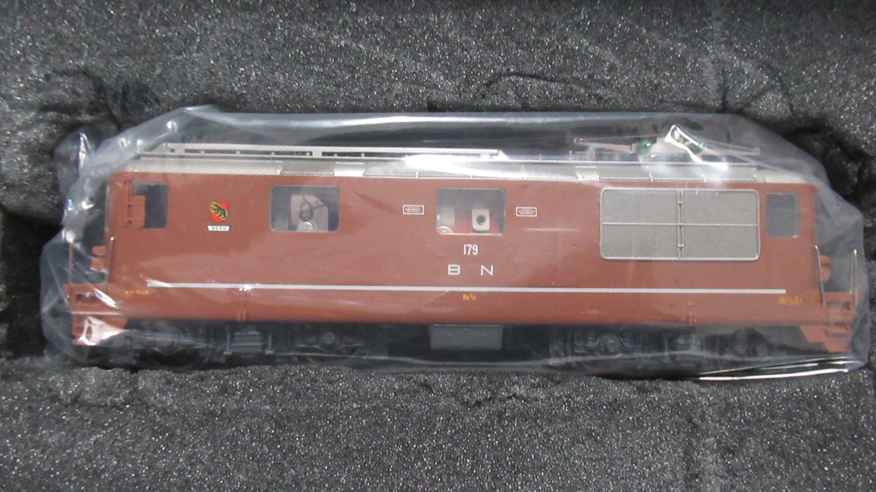 Hag Modelleisenbahnen: HAG BLS Re 4/4 " Bern"  Neuf – Neu und originalverpackt aus Martigny von nevada98