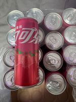 17x Coca-Cola Strawberry China 330ml