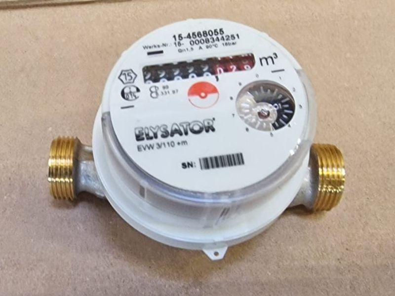 Misurare: Aufputz Wasserzähler 3/4" mit Verschraubung 3/4"-1/2" – Nuovo (secondo la descrizione) da Bilten venduto da ELYSATOR 8