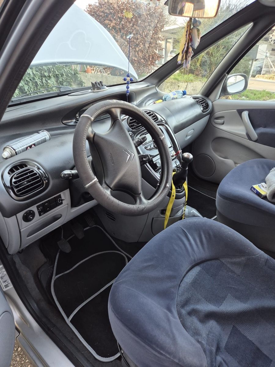 Automobili: Citroen Picasso – Usato da Dulliken venduto da inf_s772 2