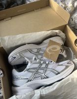 Asics Gel-Kayano 27 chaussures de course blanc argent tai 39
