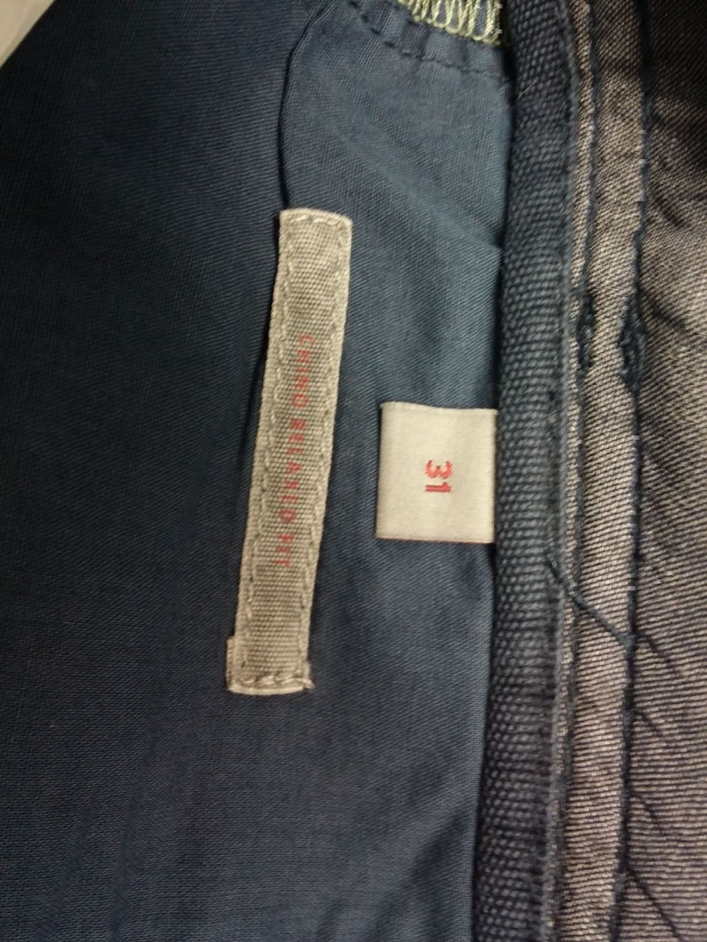 Esprit Pantaloni: ESPRIT Herren Shorts Gr 31 – Usato da Langnau am Albis venduto da Judithsebi 2