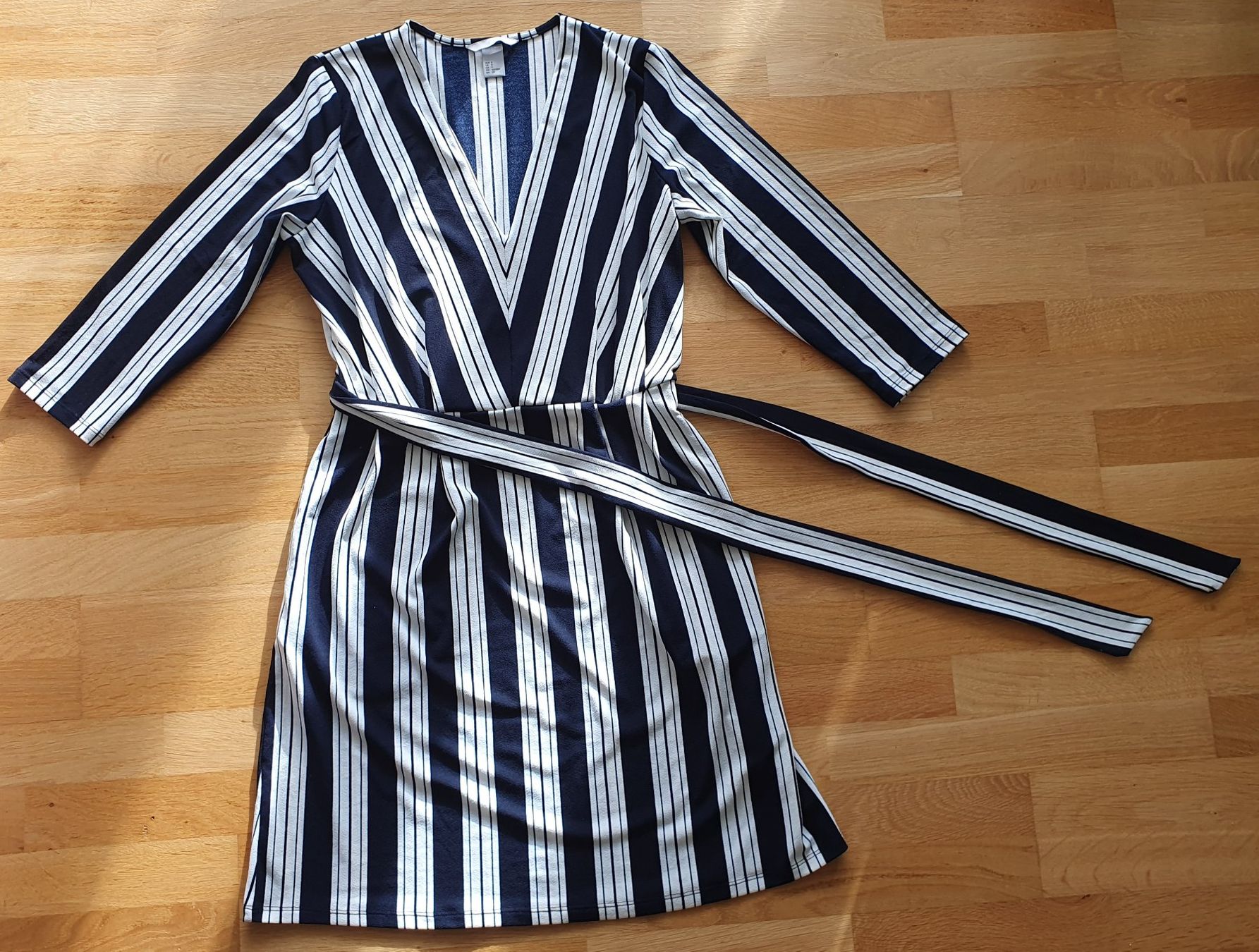H&M Vestiti: Robe avec rayures - Taille S – Usato da Court venduto da Jovi2 4